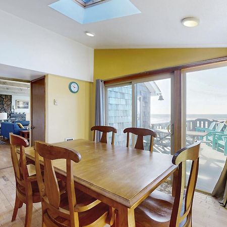 Seadrifter Oceanfront Beach House Seal Rock Ngoại thất bức ảnh